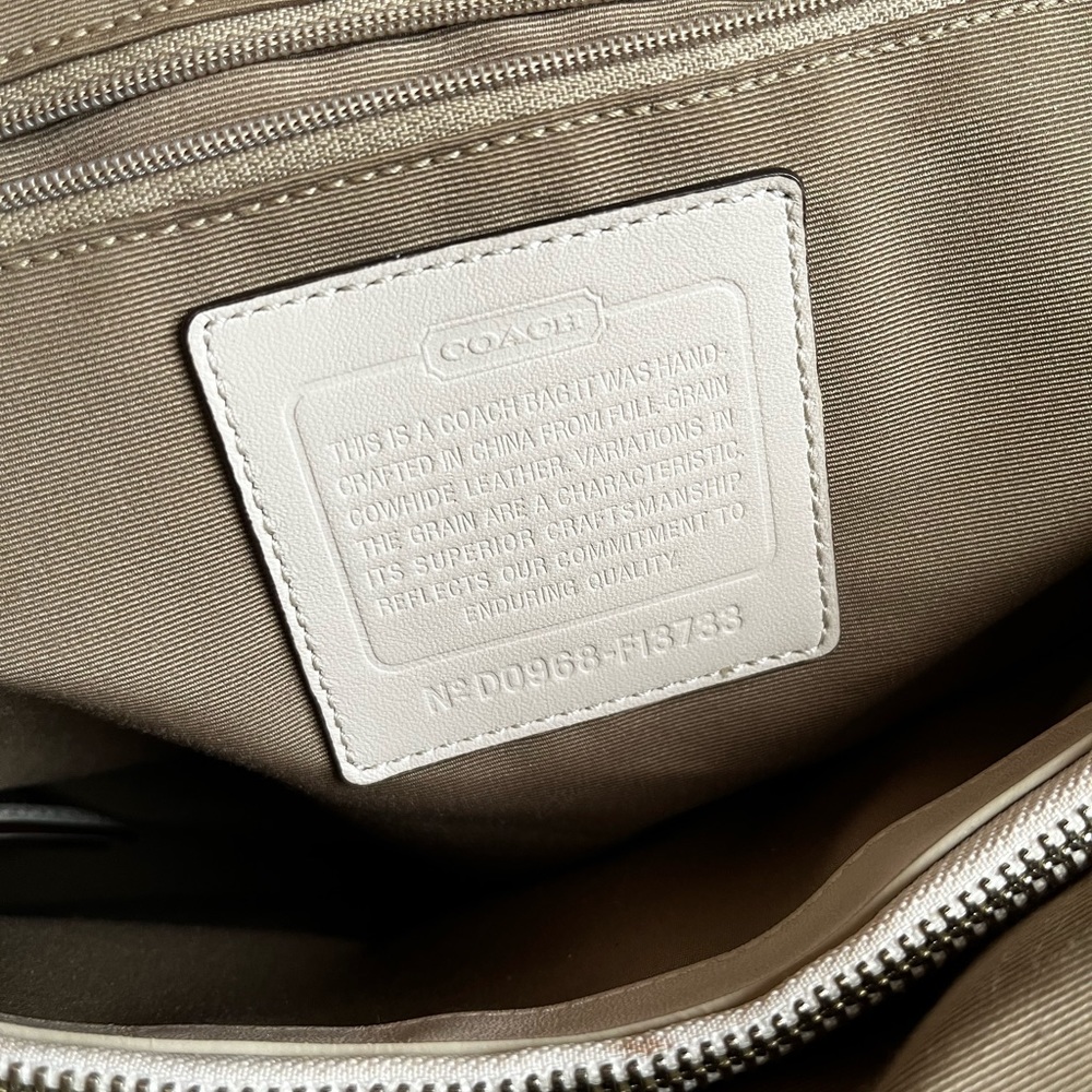 👜Shoulder bag 👜 - Picture 10 of 16